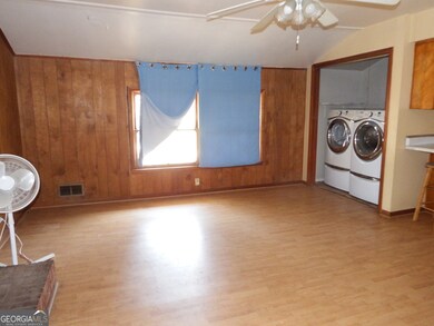 4134 Blackhawk Dr, Stone Mountain, GA 30083 - photo 7