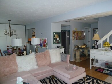 36 Meadow Pond Dr unit J, Leominster, MA 01453 - photo 3