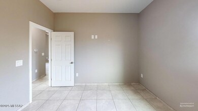 433 E Navajo Rd unit 2, Tucson, AZ 85705 - photo 6