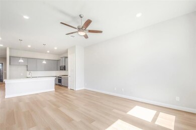 10726 Chinese Violet, Conroe, TX 77385 - photo 7