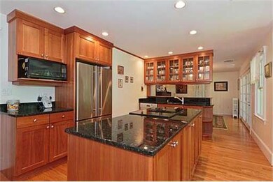 169 Mount Vernon St, Arlington, MA 02476 - photo 7