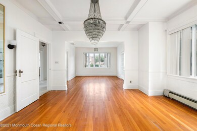 Living Rm - Dining Rm