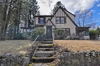 55 Pilgrim Rd, Marblehead, MA 01945 - photo 2