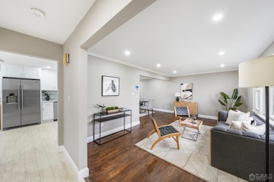 106 Cybowski Ct, South Plainfield, NJ 07080 - photo 3