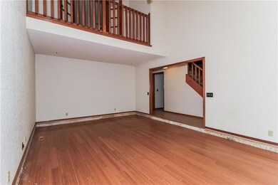 1517 NE 26th St, Moore, OK 73160 - photo 4