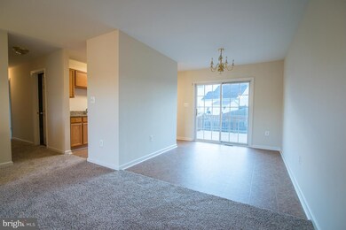 279 Ford Cir, Inwood, WV 25428 - photo 6