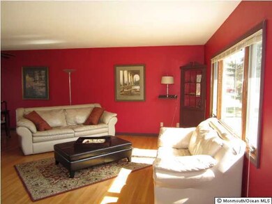 216 Riveredge Rd, Tinton Falls, NJ 07724 - photo 3