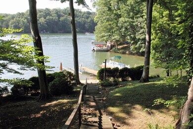 679 Natchez, Hide-A-Way Hills3