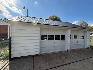 12 Glenna St, Newport, OH 45768 - photo 6