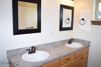 Photo of similar unit