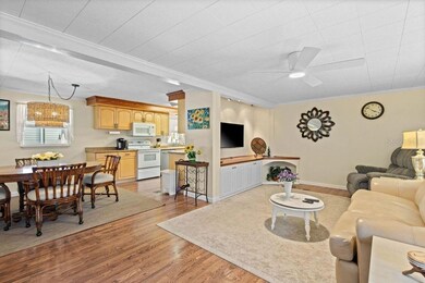 10100 Burnt Store Rd unit 48, Punta Gorda, FL 33950 - photo 3