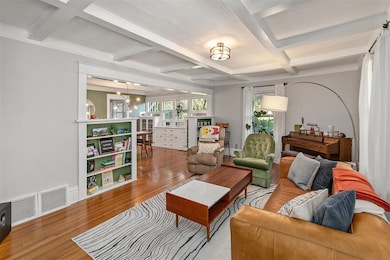 1659 Northwest Dr, Des Moines, IA 50310 - photo 2