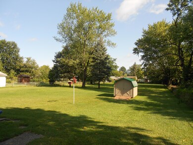 1830 E Cooke Rd, Columbus, OH 43224 - photo 3