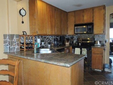 A closer look of the kitchen...
