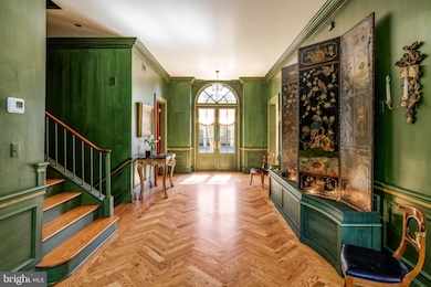 2740 Chain Bridge Rd NW, Washington, DC 20016 - photo 5