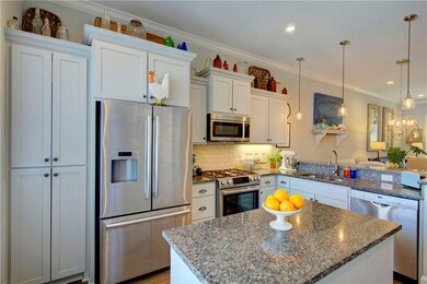 Kitchen Islaned