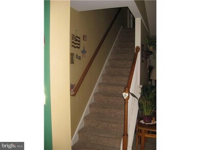 189 W Harmony Dr, Pottstown, PA 19464 - photo 4