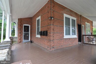115 Walnut Ave unit 3, Ardmore, PA 19003 - photo 2