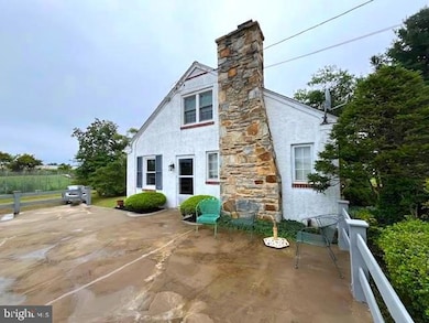 355 Rockdale Dr, Coatesville, PA 19320 - photo 3