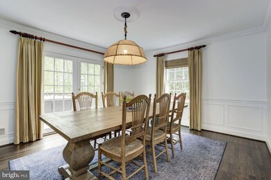 9633 Weathered Oak Ct, Bethesda, MD 20817 - photo 6