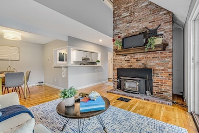 2 Clover Hill Rd unit HOUSE, Acton, MA 01720 - photo 5