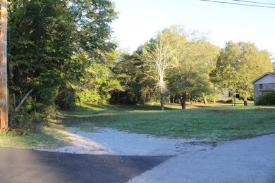 308 Dekalb St, McMinnville, TN 37110 - photo 6