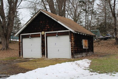 2 Car Garage