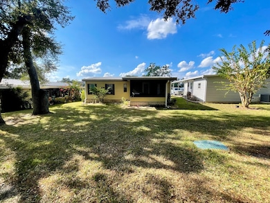 614 Sycamore Square, Lady Lake, FL 32159 - photo 7