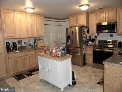 1115 Wabash Ave, Hagerstown, MD 21740 - photo 7