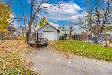 662 E 125th St, Cleveland, OH 44108 - photo 7