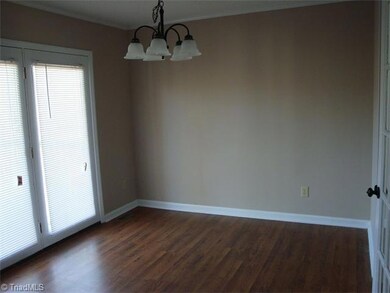 3001 Sharron Dr, Asheboro, NC 27205 - photo 6