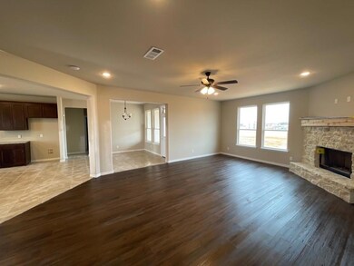 1031 Northern Oaks Ct, Springtown, TX 76082 - photo 5