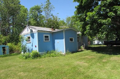 140 Main Rd Mattawamkeag 007
