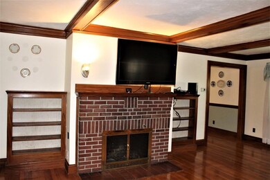 8 White Oak Rd, West Roxbury, MA 02132 - photo 4