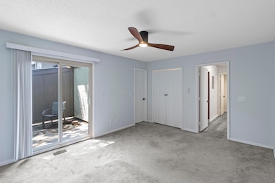 1301 Lake Shore (12)