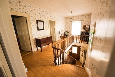 7 Summer St unit 3, Nashua, NH 03064 - photo 4