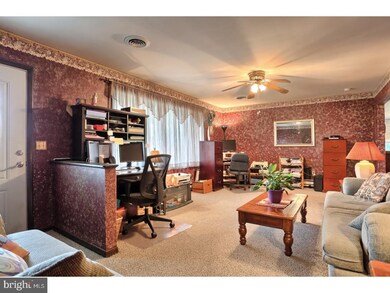 31 Grace Ave, Schuylkill Haven, PA 17972 - photo 2