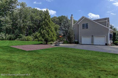 5 Matthew Court Upper Freehold-small-044