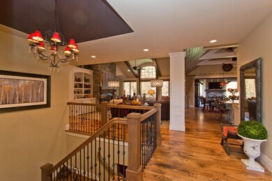 015 foyer - IMG_3805
