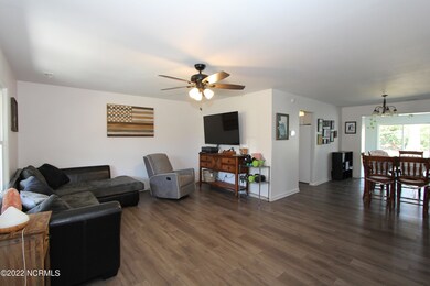 105 Lance Ct, Jacksonville, NC 28546 - photo 5