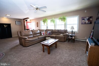 1271 Almshouse Rd, Warminster, PA 18974 - photo 2