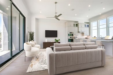 213 Carroll St, Fort Worth, TX 76107 - photo 2