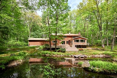 64 Cushman Rd, Amherst, MA 01002 - photo 3