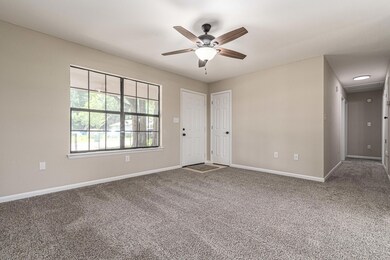 128 E 3rd Ave Crestview-LoRes-1