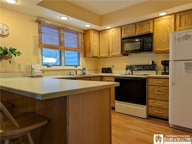 Fully equipped kitchen with a new dishwasher