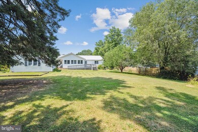 6115 Brooklyn Bridge Rd, Laurel, MD 20707 - photo 7