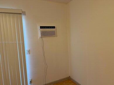 217 Suffolk F, Boca Raton, FL 33434 - photo 6