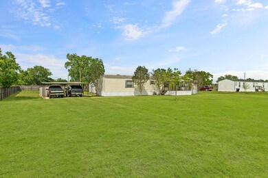 10407 Harry Dr, Needville, TX 77461 - photo 4