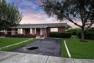 7516 NW 44th Ct unit A, Coral Springs, FL 33065 - photo 2