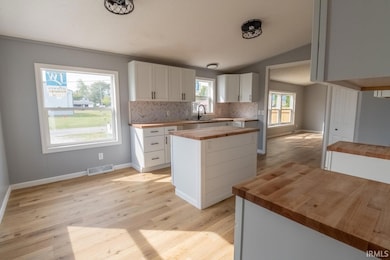 221 N Chase St, Sullivan, IN 47882 - photo 4